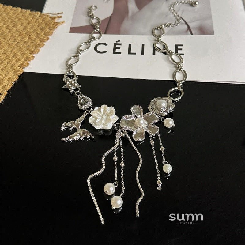 Desire Butterfly Pearl Necklace [IK2H1O8F]