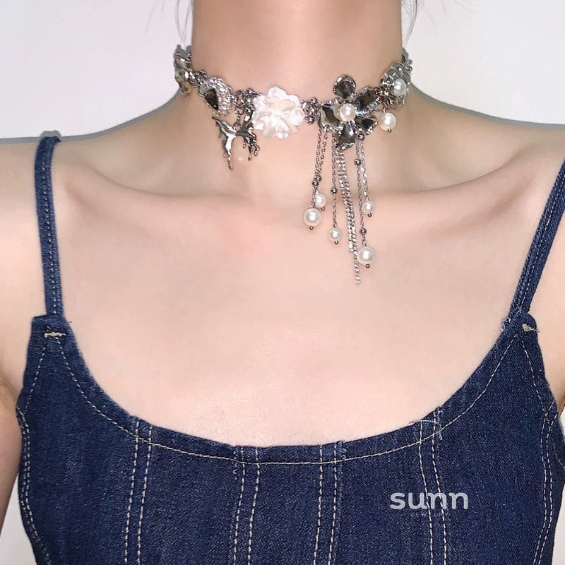 Desire Butterfly Pearl Necklace [1VHEVAMB]