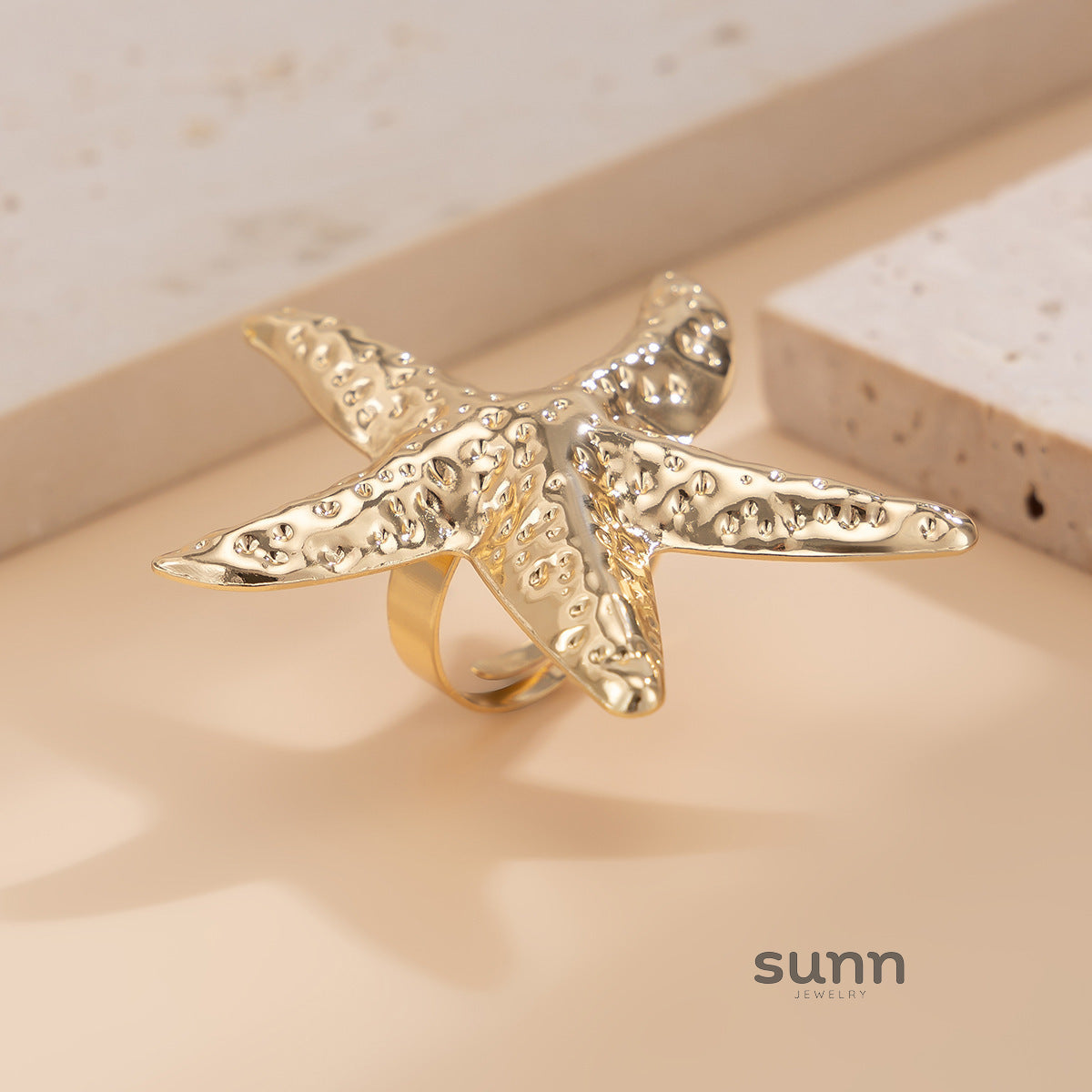 Destini Pearl Seashell Ring [G16I7CS6]