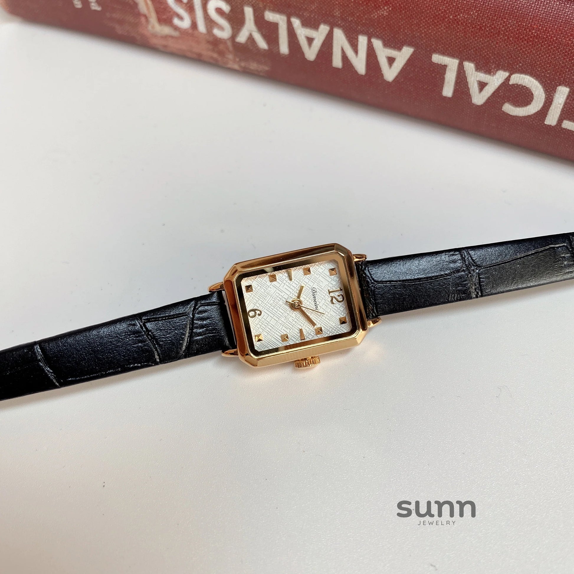 Destiny Vintage Square Gold Watch