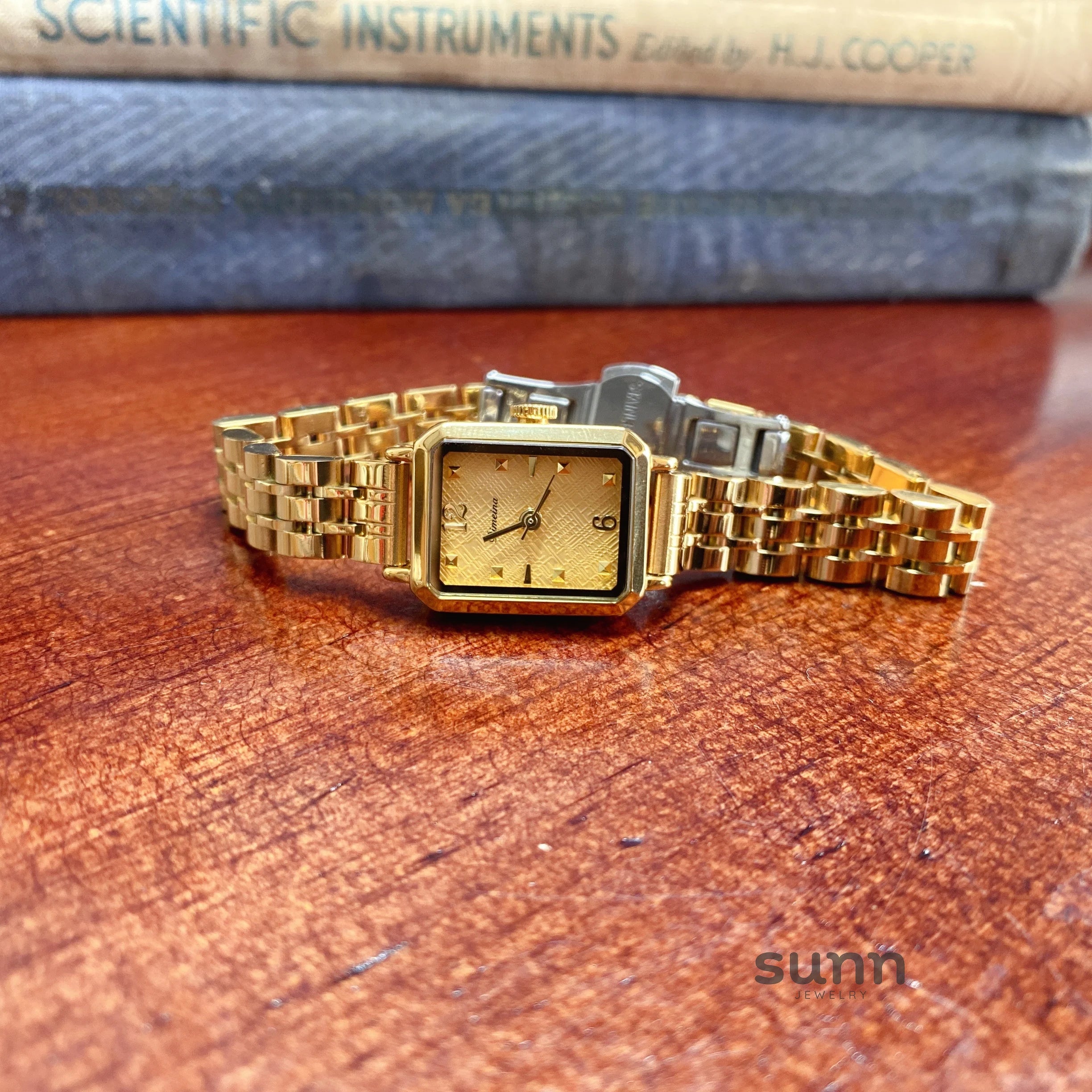 Destiny Vintage Square Gold Watch