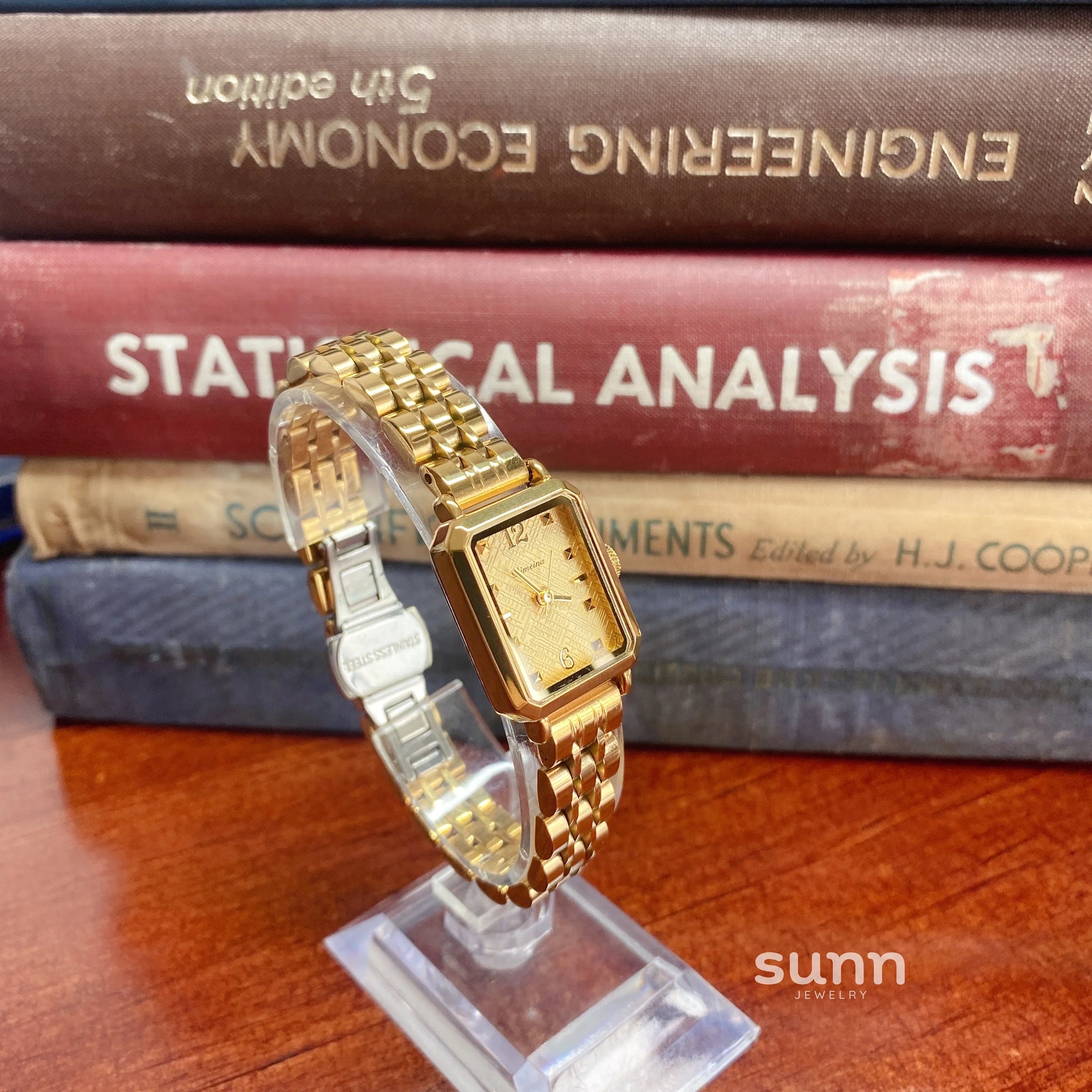 Destiny Vintage Square Gold Watch