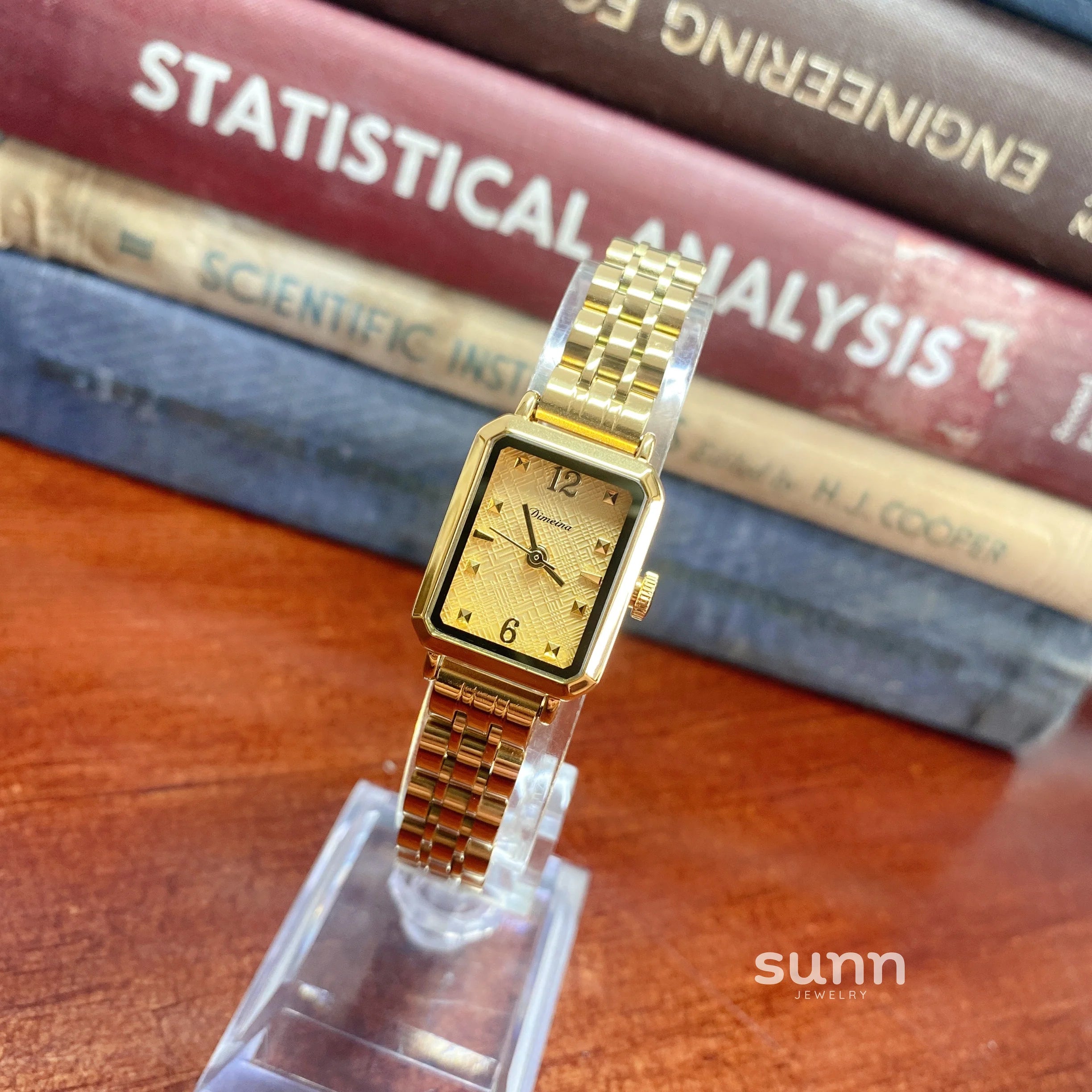 Destiny Vintage Square Gold Watch
