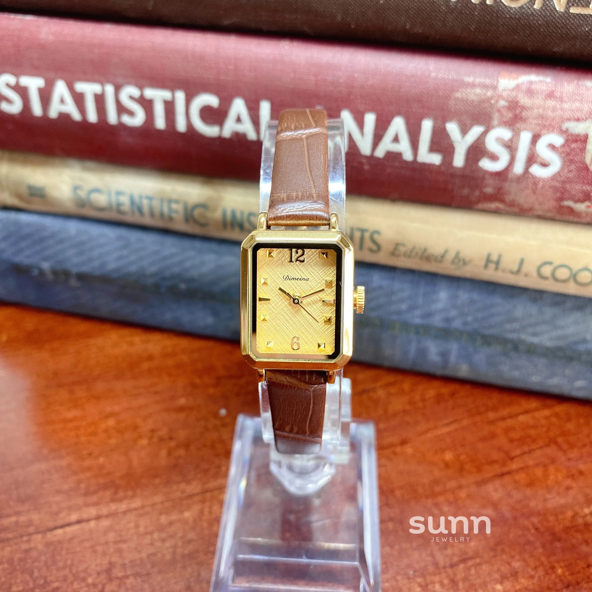 Destiny Vintage Square Gold Watch