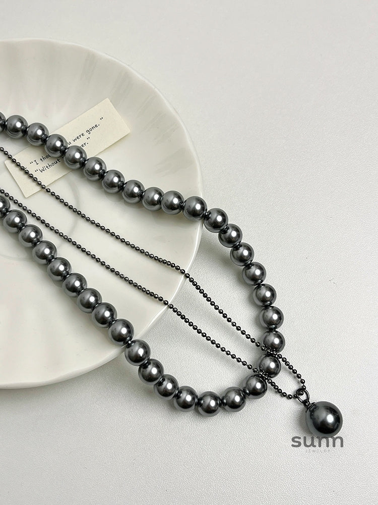 Devon Black Tahitian Pearl Necklace