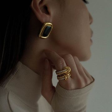 Dhanya Geometric Dangle Earrings [0K5HQXNH]