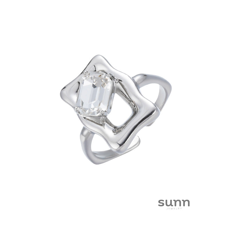 Dhriti Fluid Metal Statement Ring [BJRSMTLY]