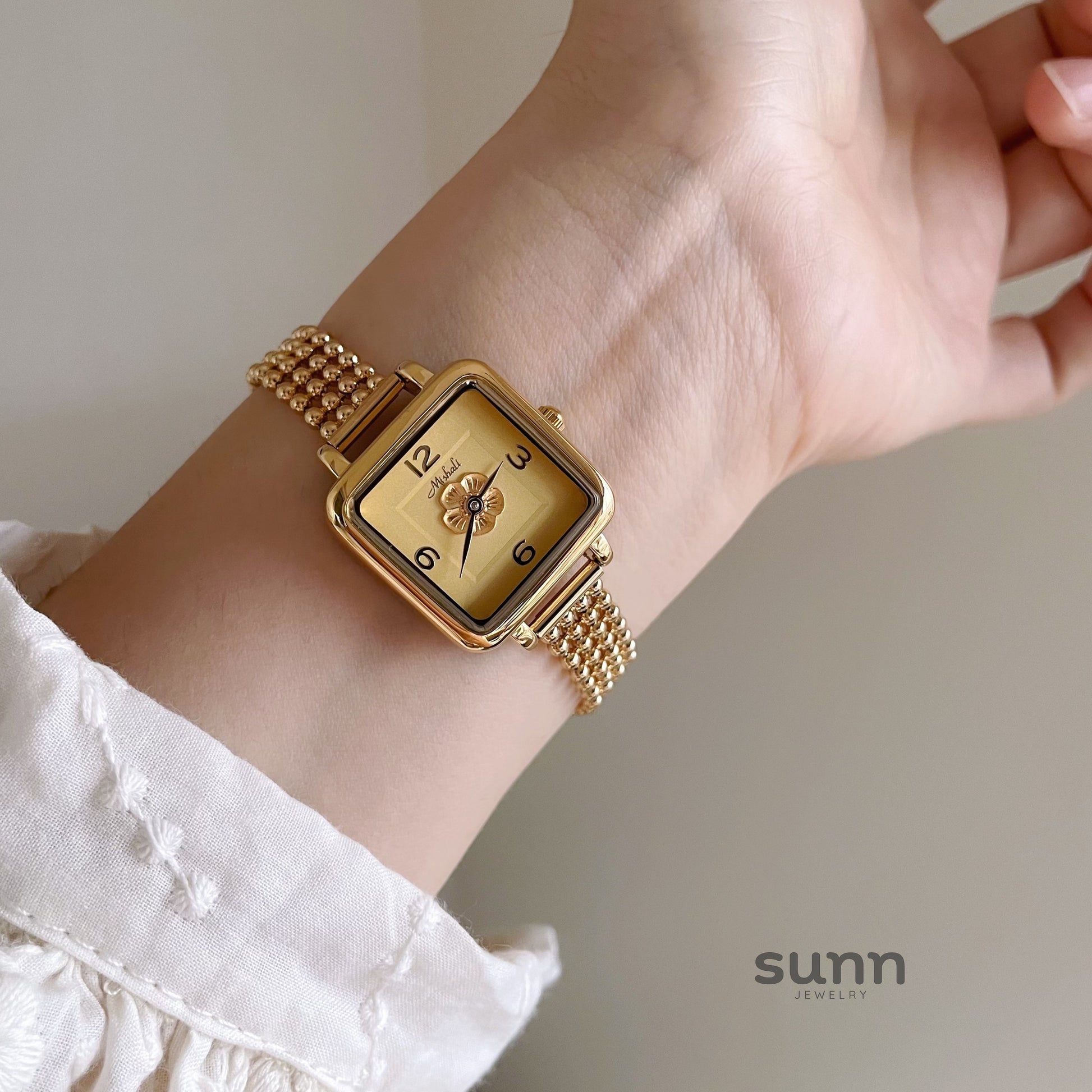 Diem Camellia Charm Watch [U1G2845E]