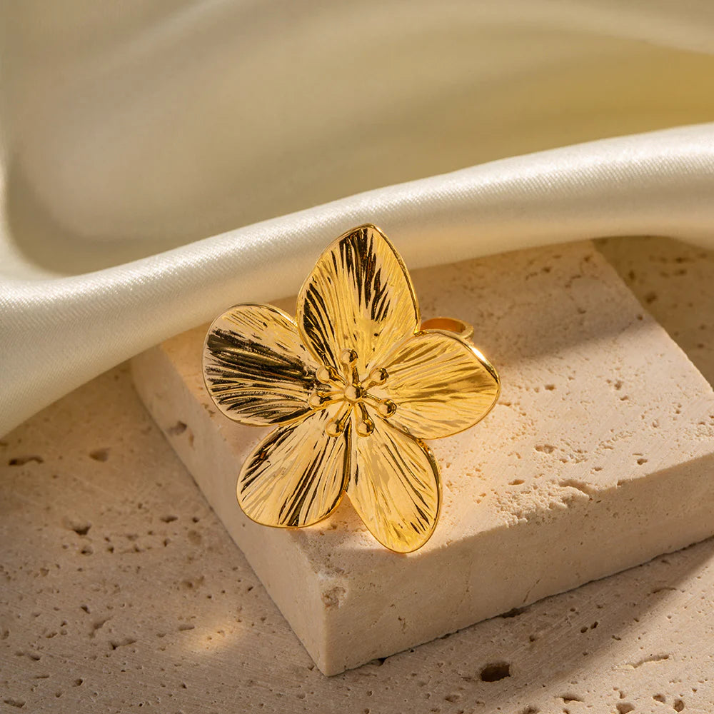 Diem Gold Floral Open Ring