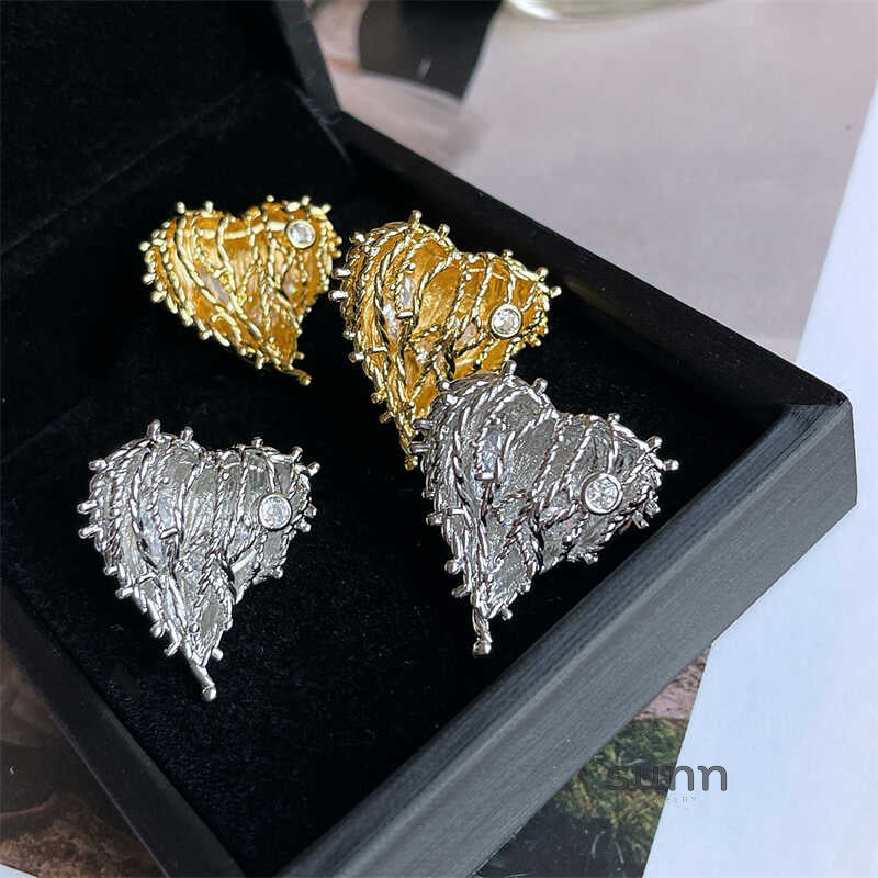 Diem Zircon Heart Hoops [1J4YHAX9]