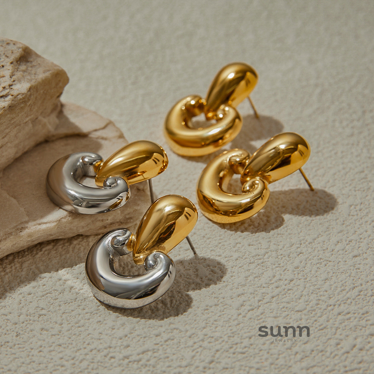 Dillon Geometric Hoop Earrings [8FYO43PM]