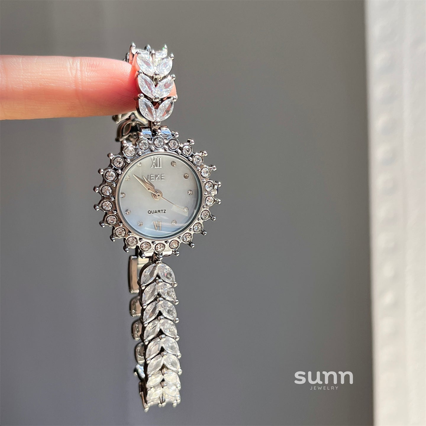 Dorothy Floral Bracelet Watch [ELAHSRSN]