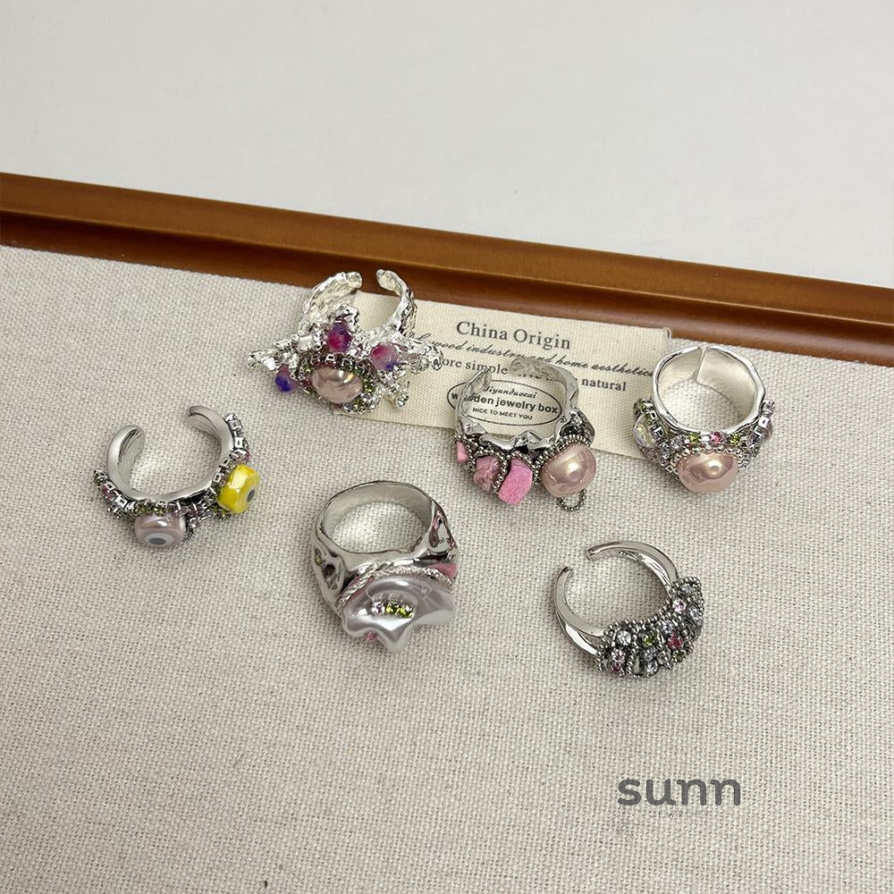 Dua Bright Silver Gemstone Ring [TCQ0R3MR]