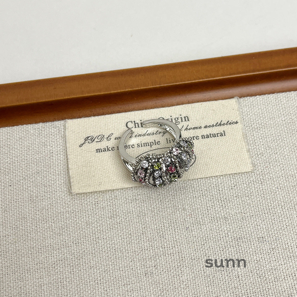Dua Bright Silver Gemstone Ring [83I62JPM]