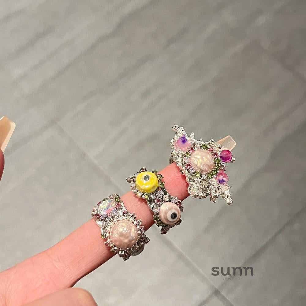 Dua Bright Silver Gemstone Ring [USZL6D7K]