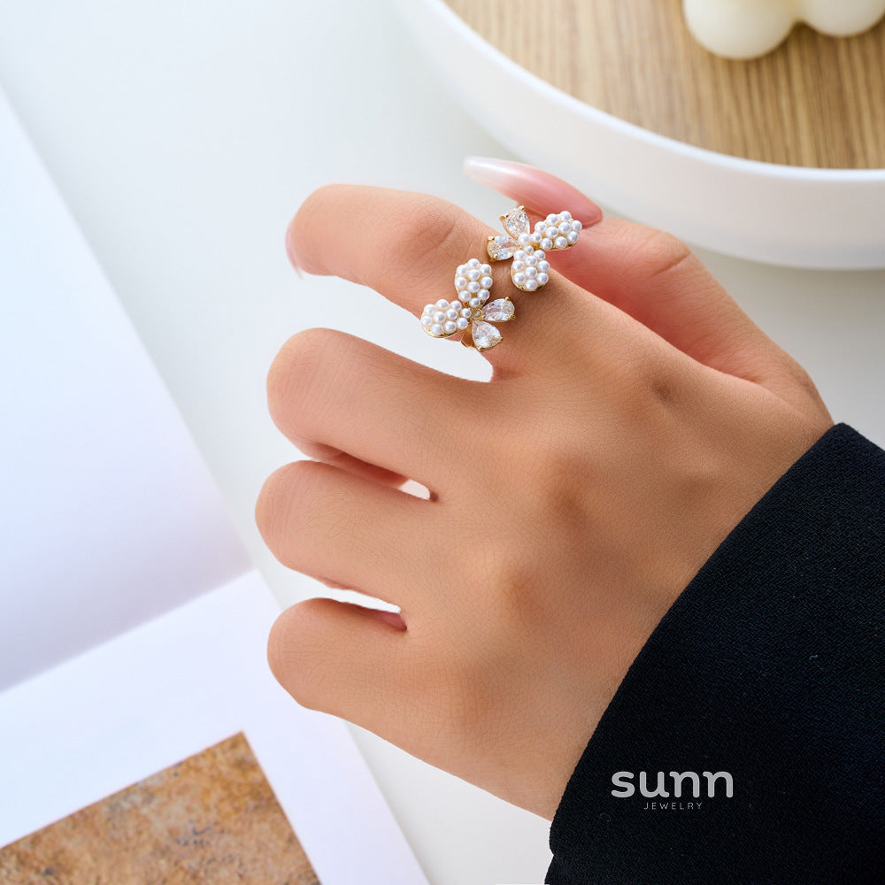 Dua Butterfly Pearl Ring [EPI25GQZ]