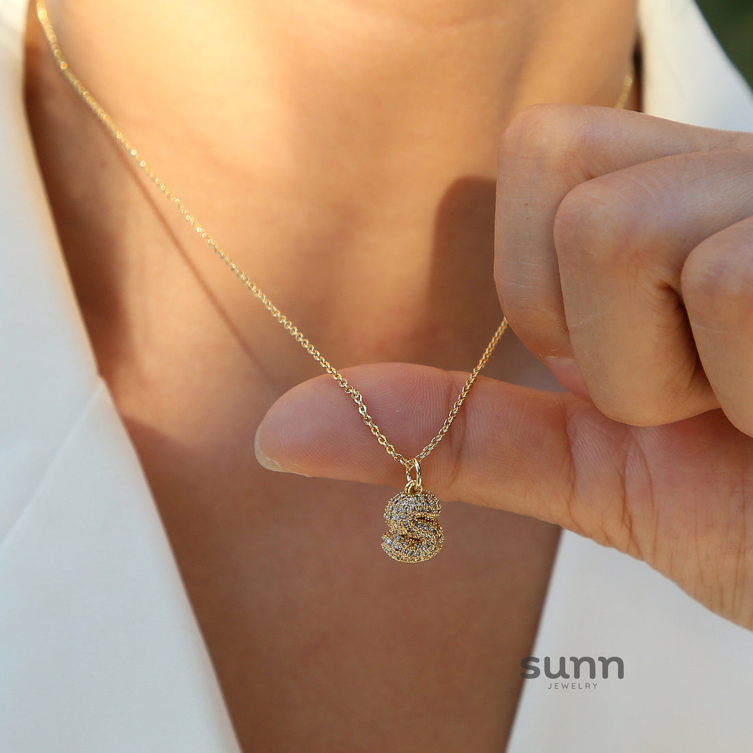 Dyana Balloon Letter Necklace [6VG55KI9]