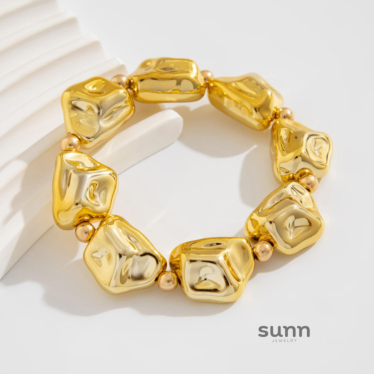 Eastyn Molten Cuff Bracelet [LRMLTQQE]