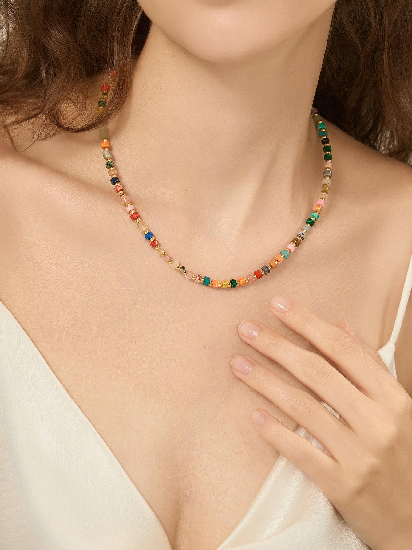 Ebony Vibrant Beaded Choker [T97TT9MI]