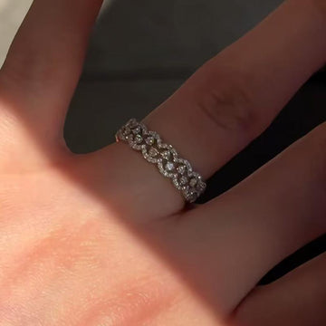 Echo Lace Stacking Ring [RIYZRIYA]