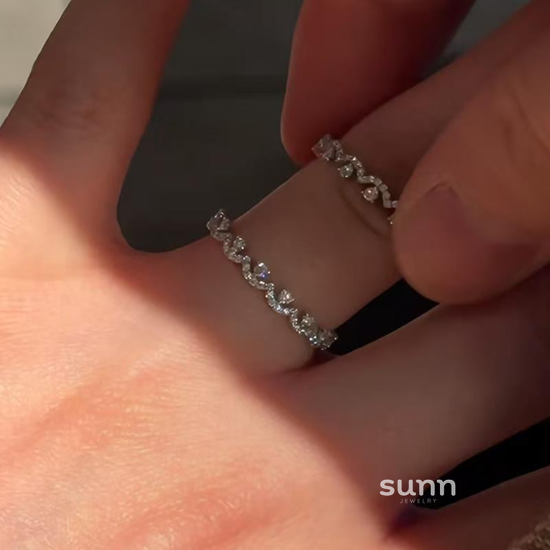 Echo Lace Stacking Ring [1V1AVJAC]