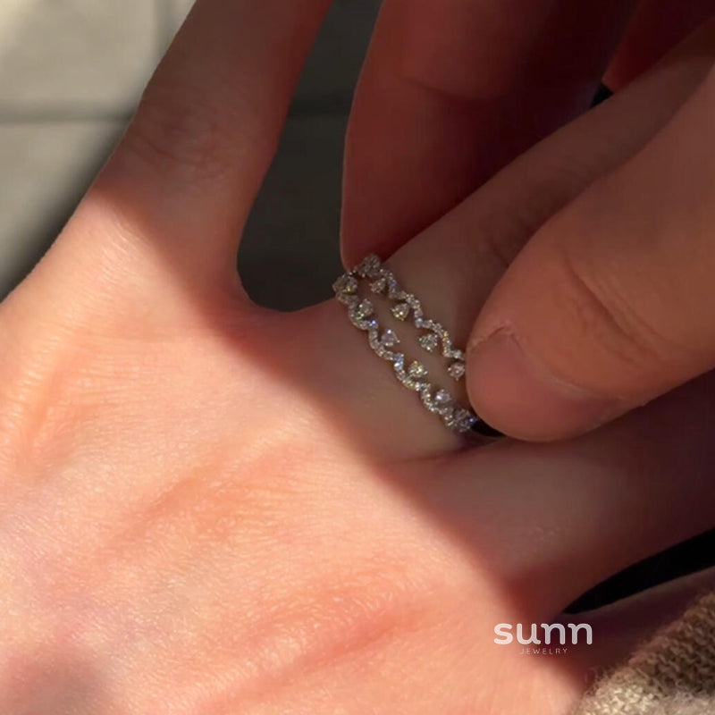 Echo Lace Stacking Ring [NIB75UCH]