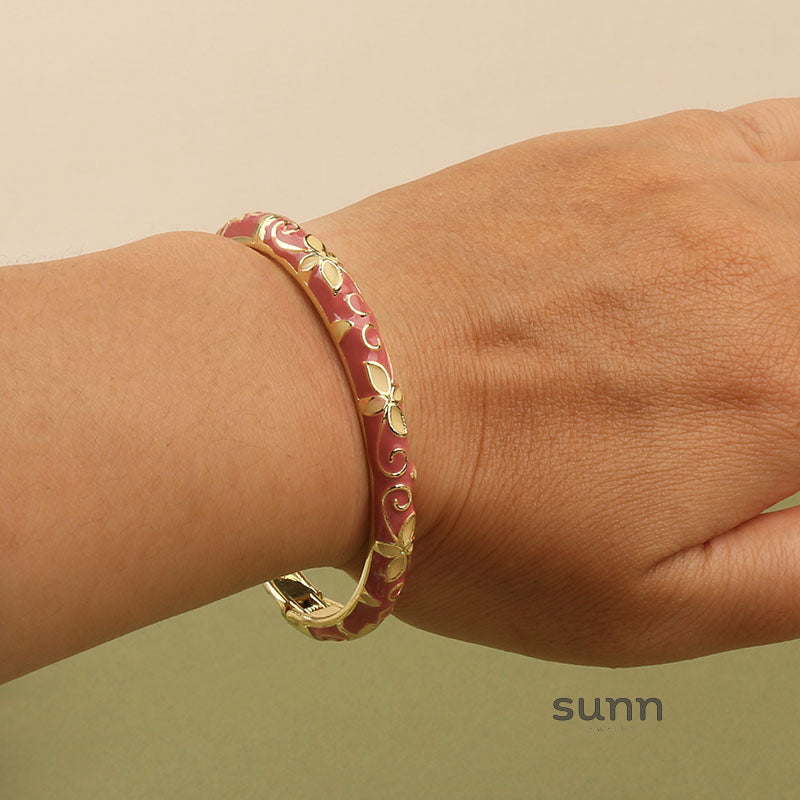 Eden Cloisonne Clover Bracelet [H52SU8XL]