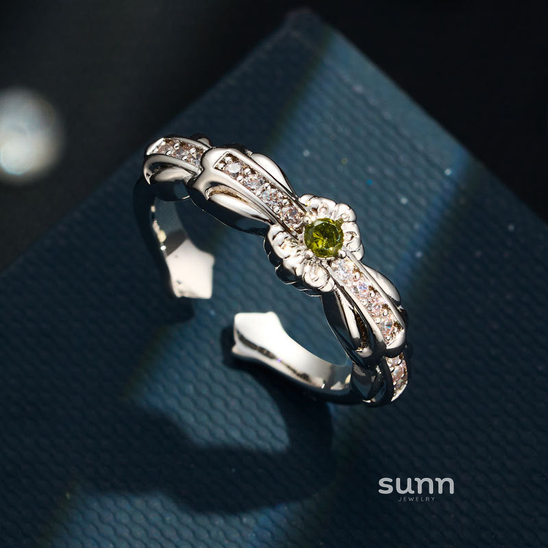 Eila Elegant Cross Flower Ring [N2RIUADU]