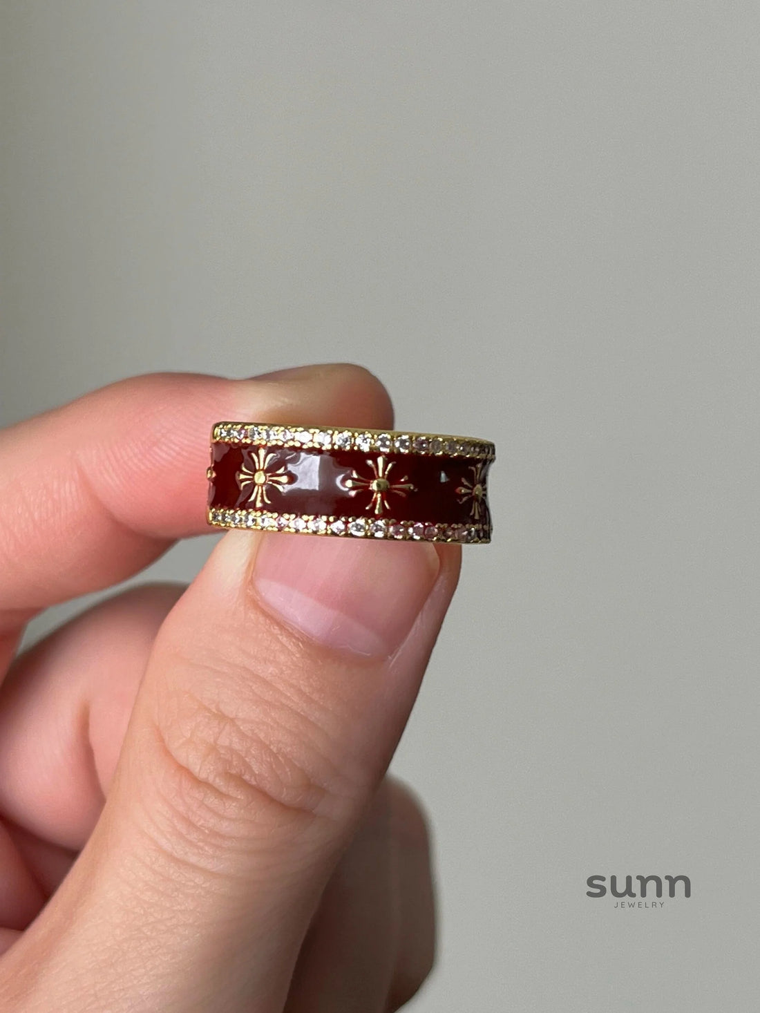 Elaine Dripping Cross Ring