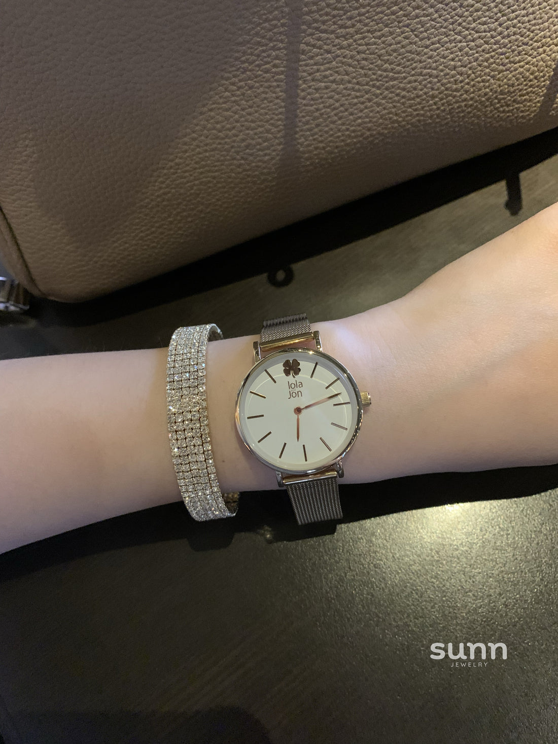 Elanie Luminous Mesh Watch [3YUXMYF1]