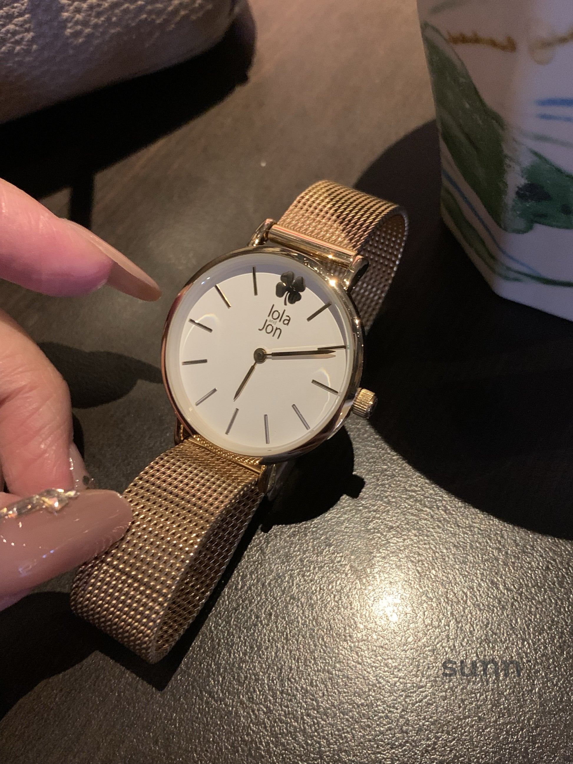 Elanie Luminous Mesh Watch [BB9Z123L]