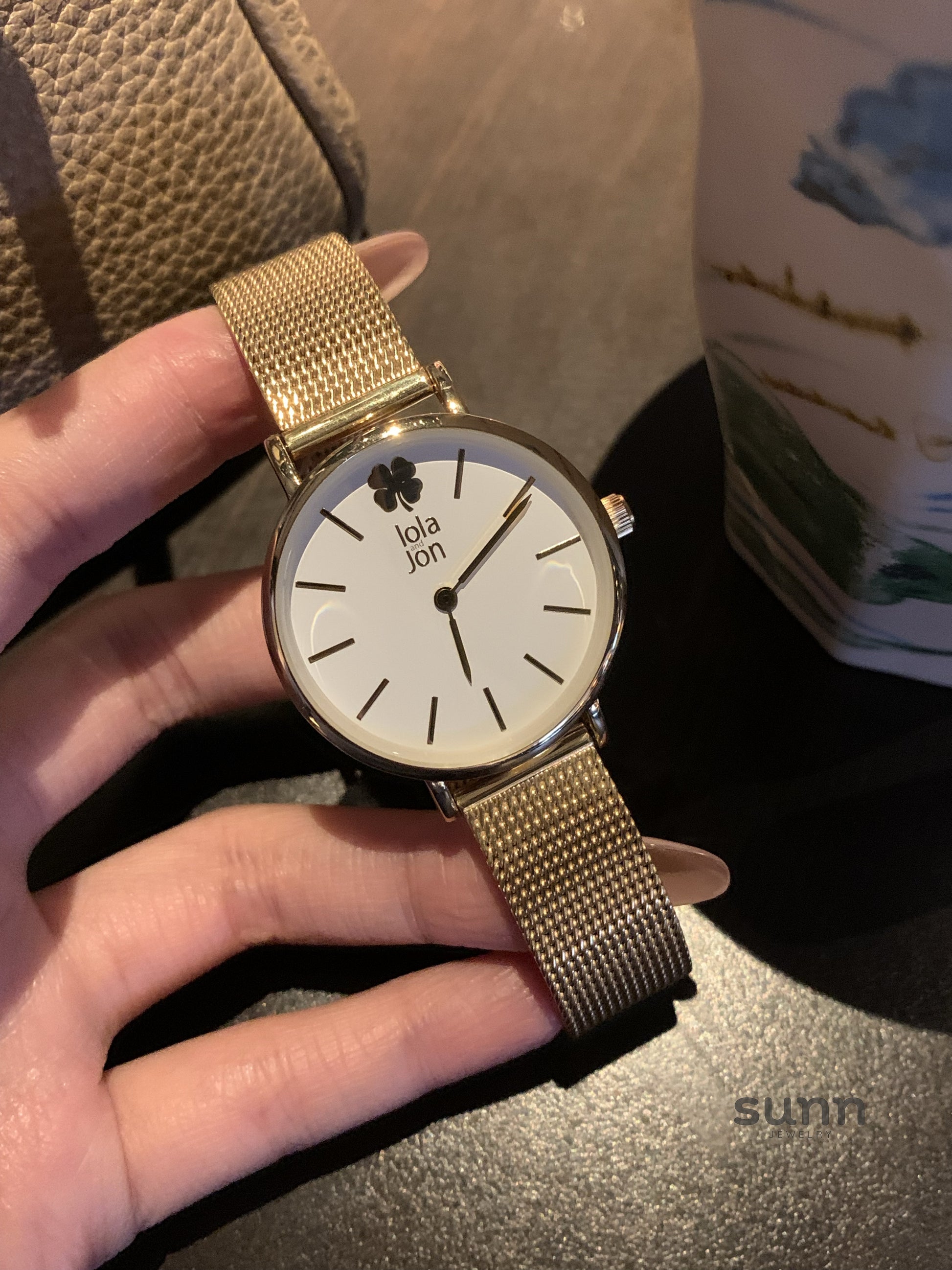 Elanie Luminous Mesh Watch [FISU6AEE]
