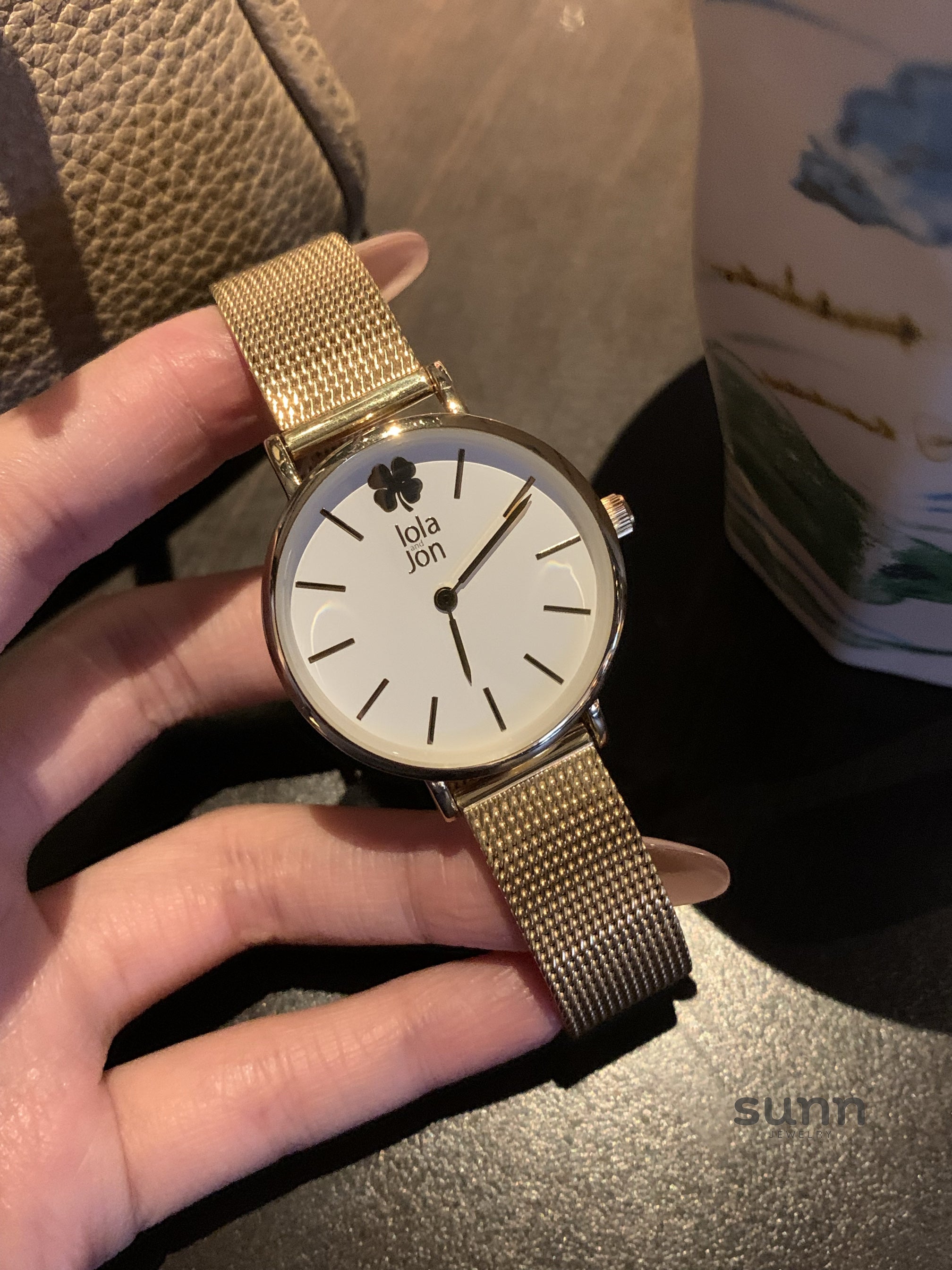 Elanie Luminous Mesh Watch [FISU6AEE]