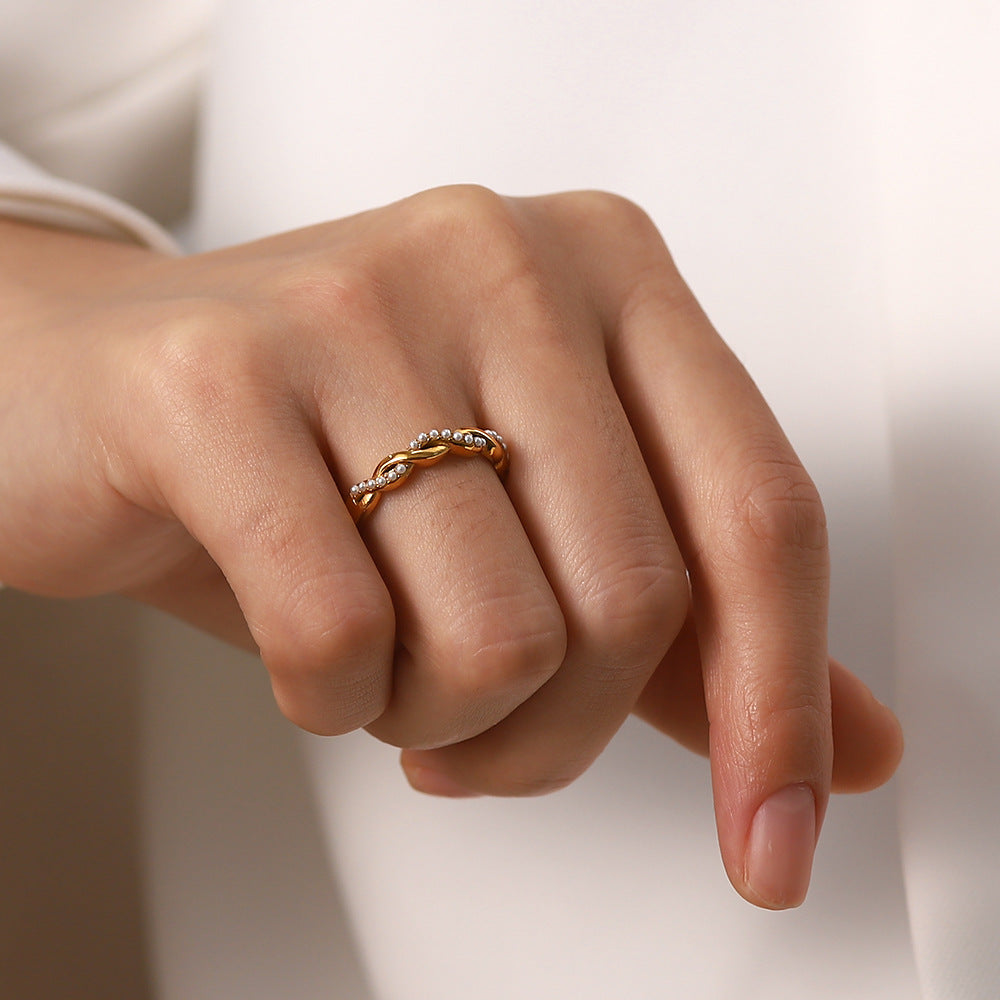 Elanor Twisted Pearl Ring [2BTX6VMA]