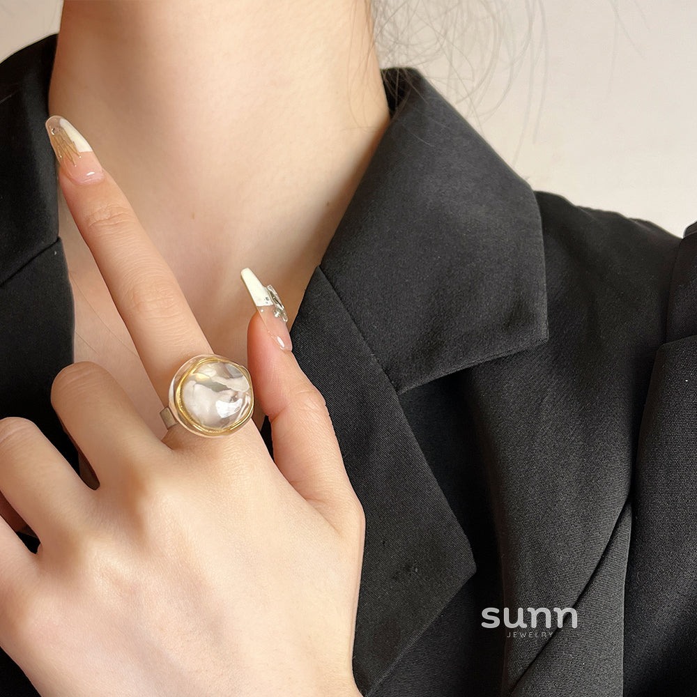 Elayna Sculptural Open Ring [9QHIOQJT]