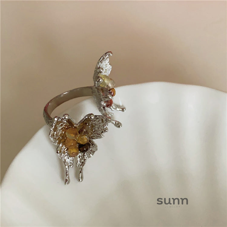 Eldana Sculpted Butterfly Ring [UE9VZ1AV]