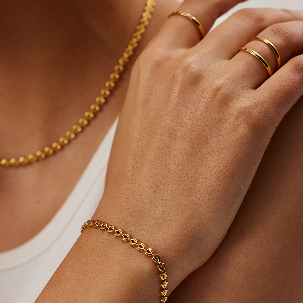 Eleanor Gold Heart Bracelet [BXK1J6BW]