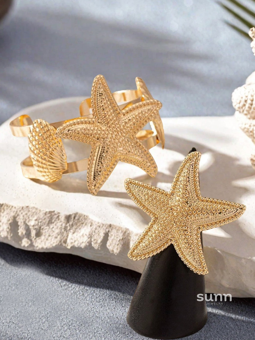 Eleanore Golden Marine Set