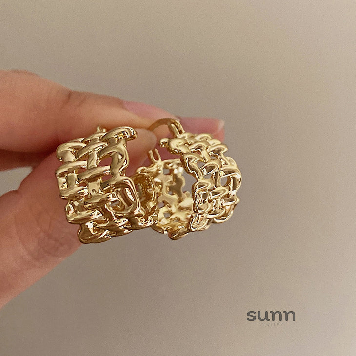 Eleina Braided Metal Earrings [887L8WT7]