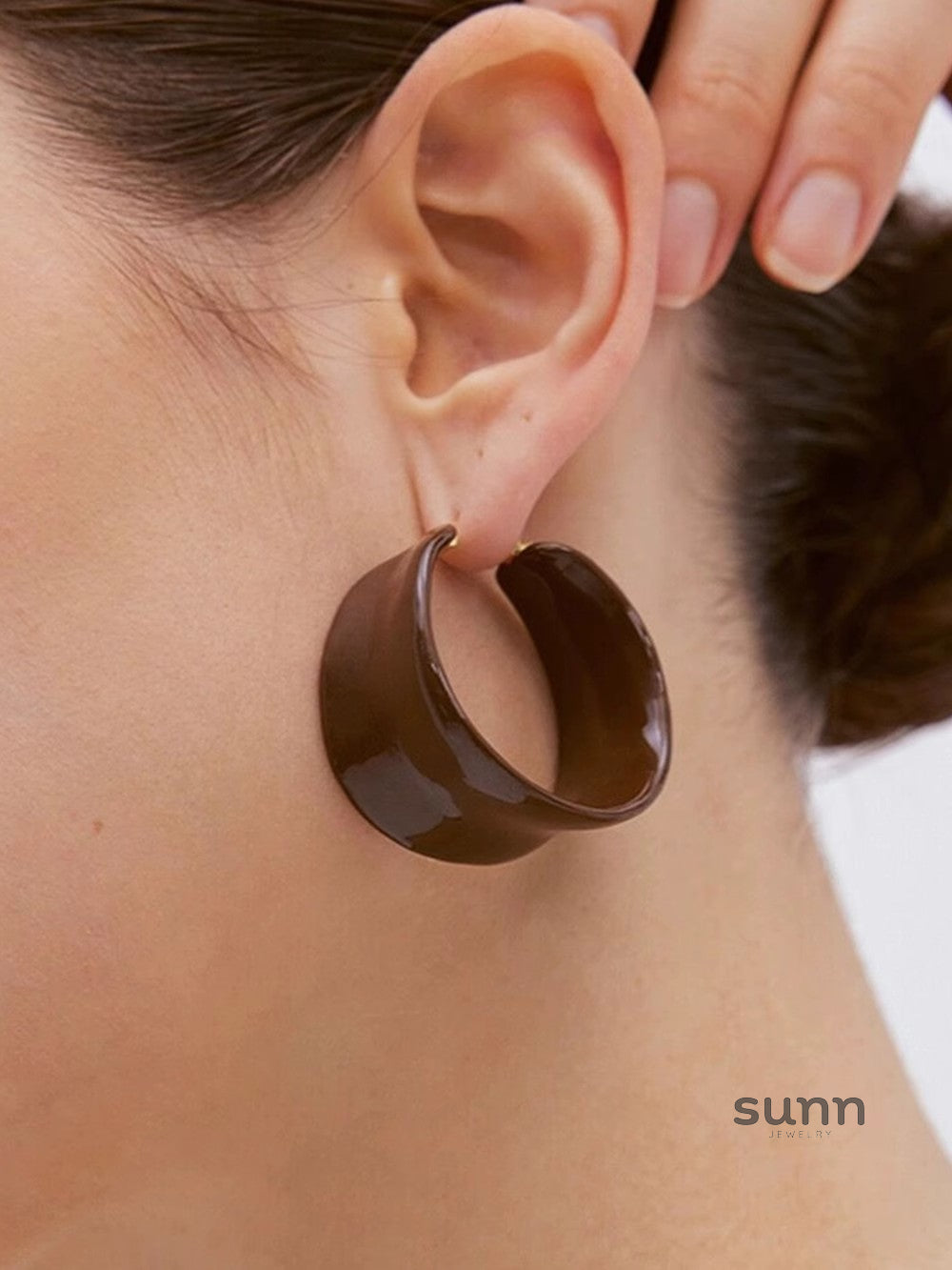 Eleonora Chocolate Enamel Hoops [FQ1DXC2X]