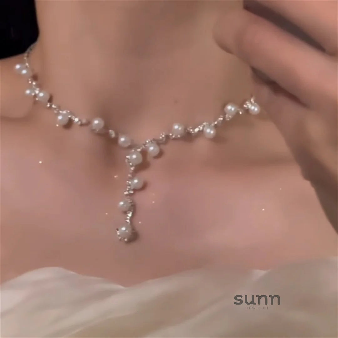 Eliette Zircon Pearl Set