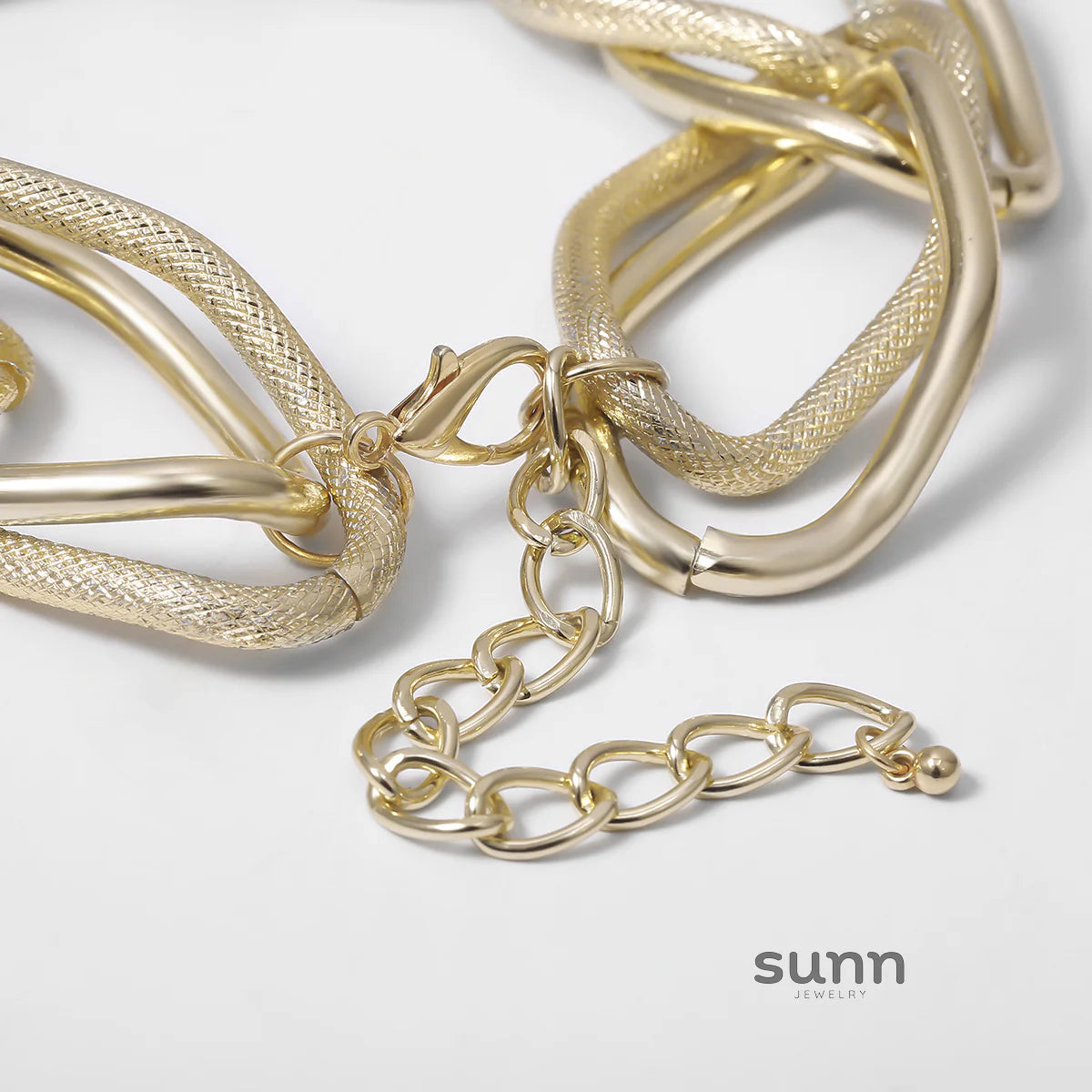 Elinor Chunky Chain Necklace
