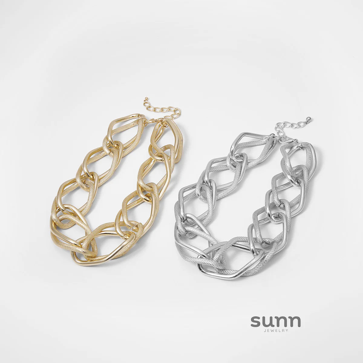 Elinor Chunky Chain Necklace