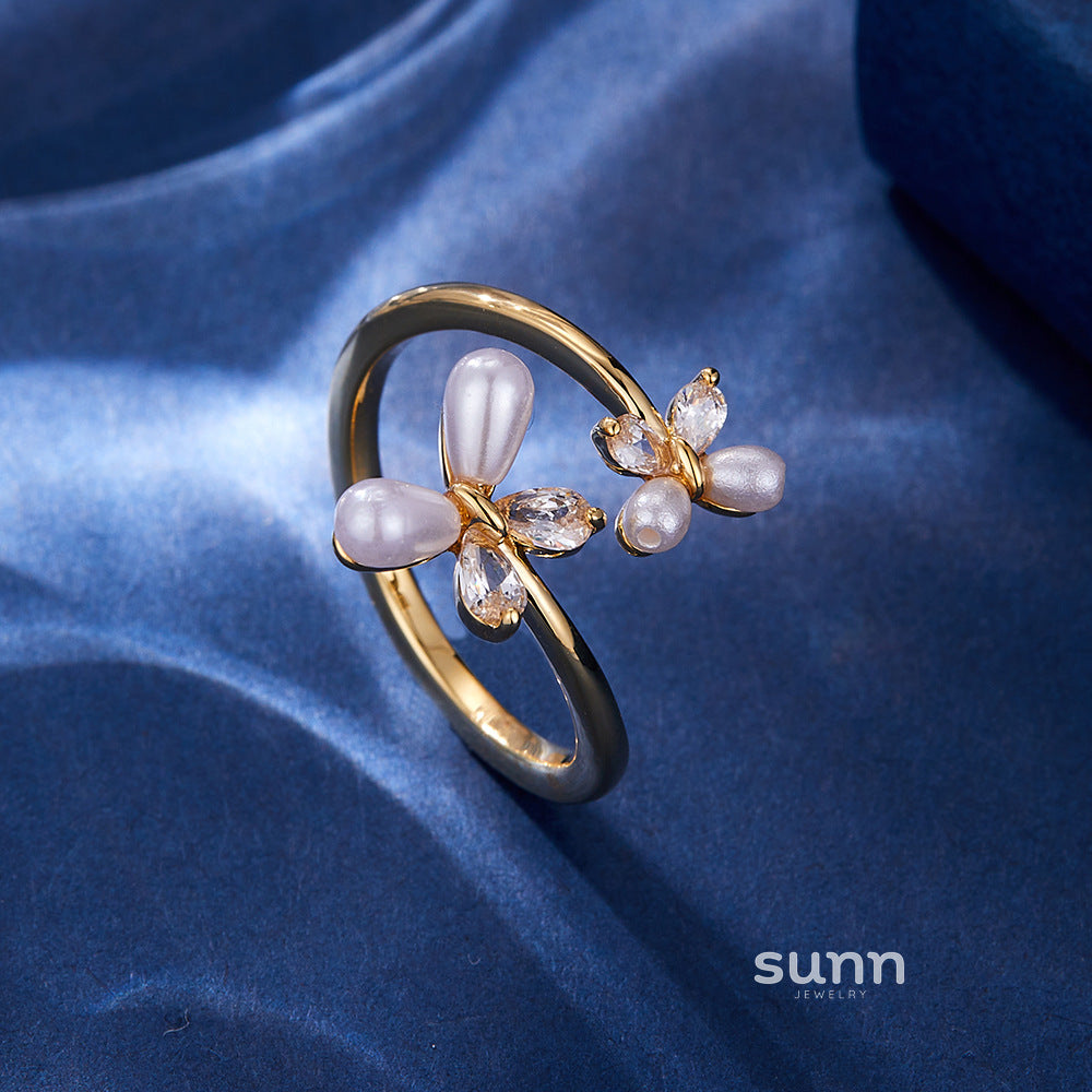 Eliot Butterfly Pearl Ring [RXO26LZE]