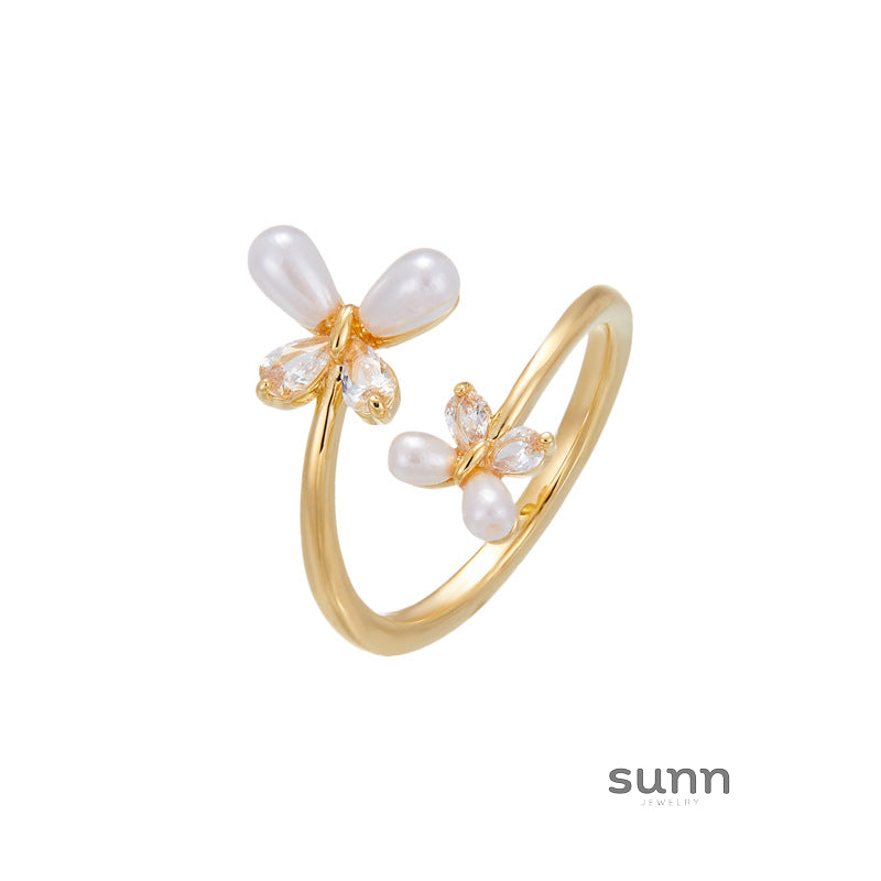 Eliot Butterfly Pearl Ring [X7ZKCEPK]