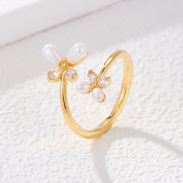 Eliot Butterfly Pearl Ring [NHWETO4T]
