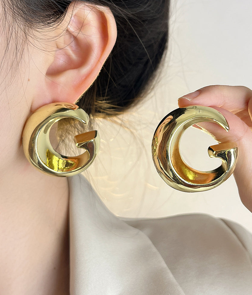 Eliot Statement Letter Earrings [FY86WL8N]