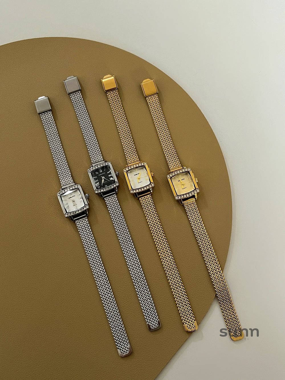 Elisabet Square Link Bracelet Watch [OP4WUR3A]