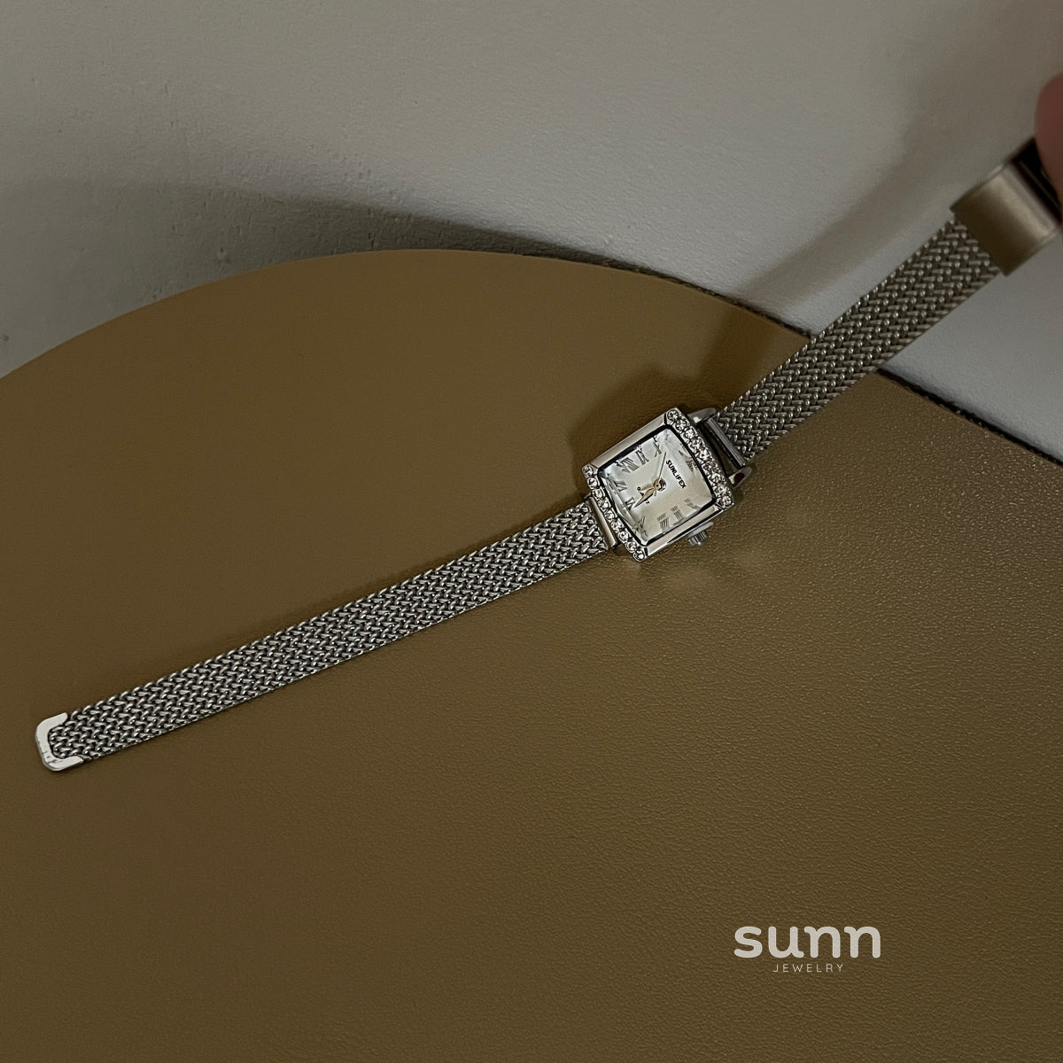 Elisabet Square Link Bracelet Watch [5A6OYVTS]