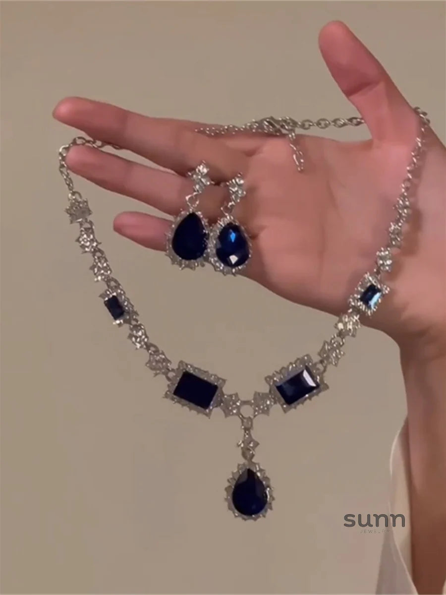 Elise Statement Jewelry Set